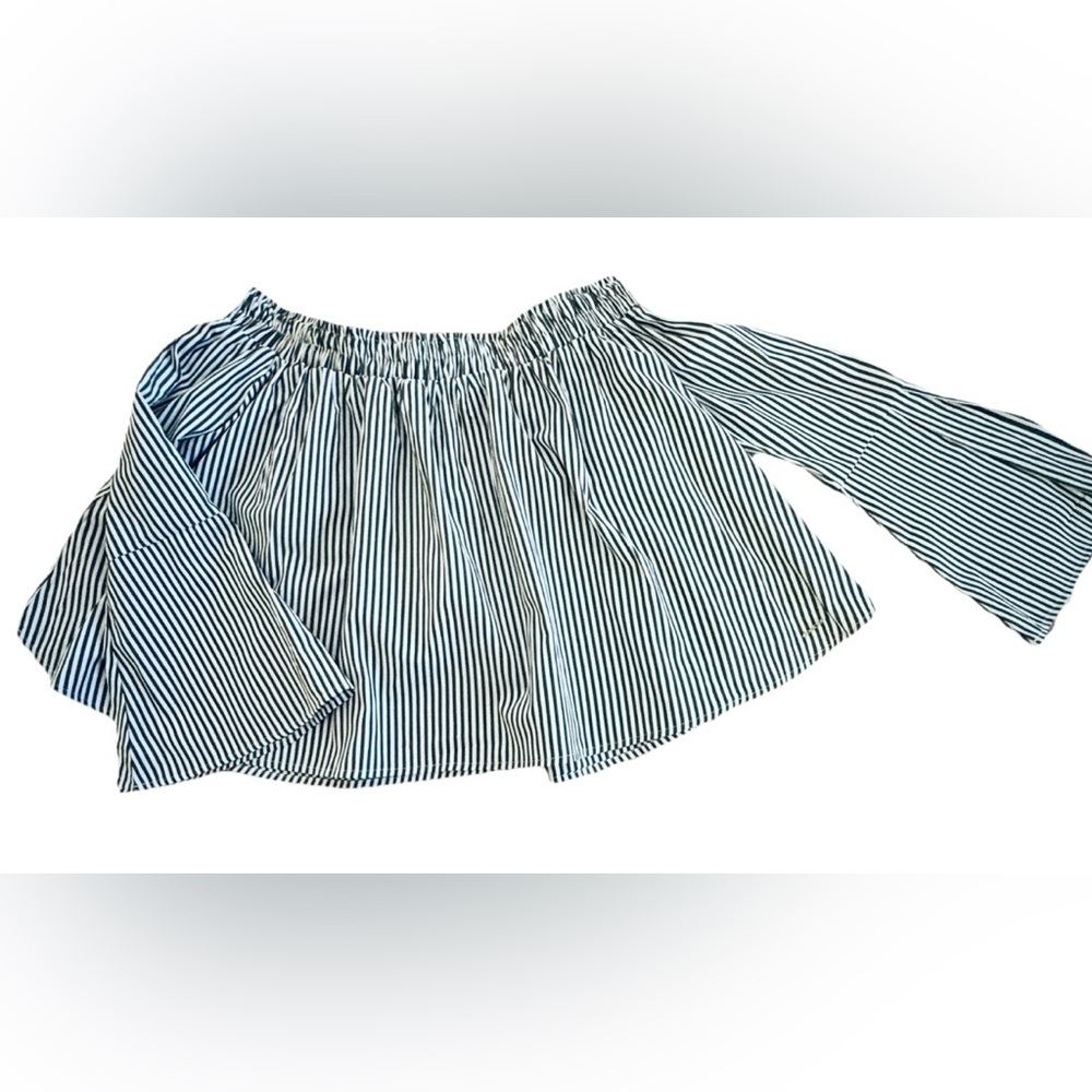NWT BEBE Dark Gray + White Stripe Off The Shoulder Top Blouse W/Bell Sleeves L